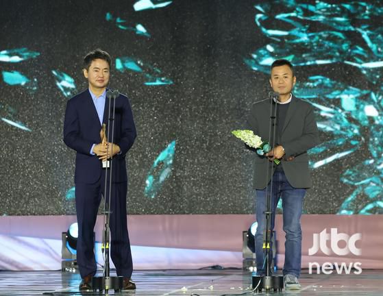 '제61회 백상예술대상 with 구찌'가 5일 오후 서울 강남구 코엑스 D홀에서 개최됐다. 박세완 엔터뉴스팀 기자 park.sewan@jtbc.co.kr