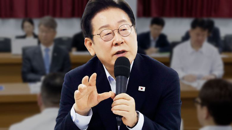 해당 영상은 JTBC 홈페이지에서 확인하실 수 있습니다.