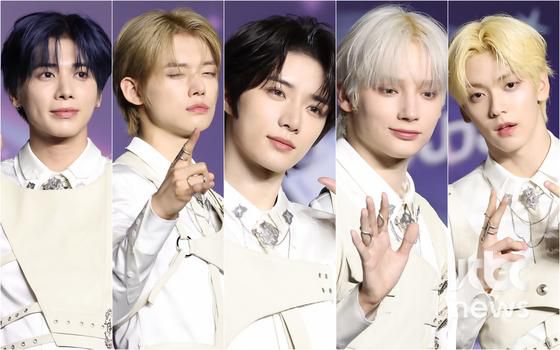 그룹 TOMORROW X TOGETHER(투모로우바이투게더)