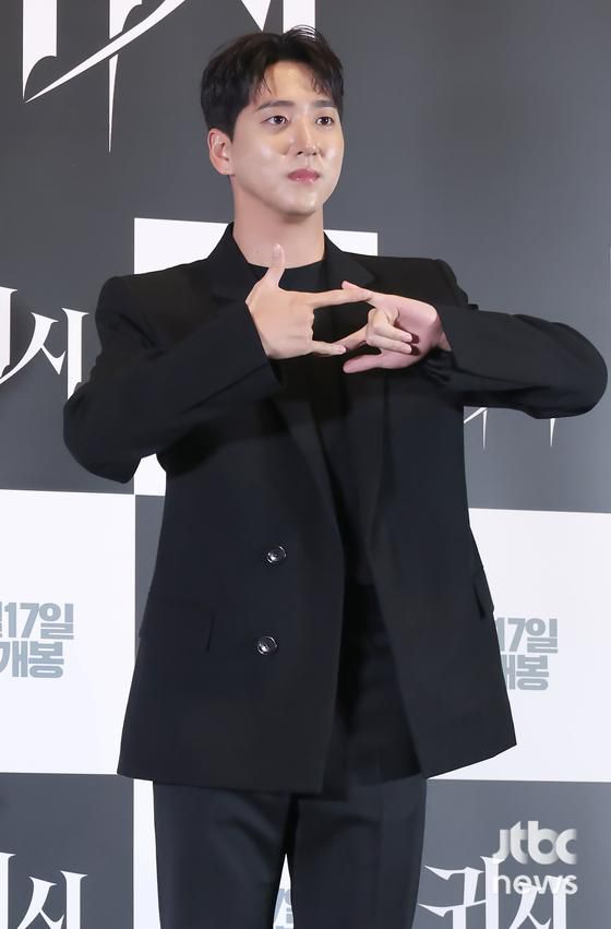 9일 오후 서울 CGV 용산아이파크몰에서 영화 '귀시' 언론시사회가 열렸다. 홍원기 감독, 배우 유재명, 문채원, 서영희, 원현준, 솔라, 차선우, 배수민, 서지수, 손주연이 참석했다. 박세완 엔터뉴스팀 기자 park.sewan@jtbc.co.kr