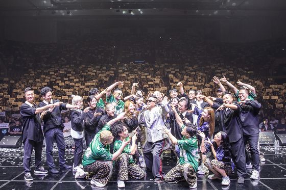 가수 김건모. 아이스타미디어컴퍼니 제공.