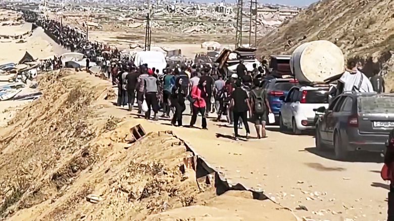 해당 영상은 JTBC 홈페이지에서 확인하실 수 있습니다.