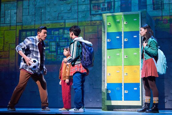 뮤지컬 '미세스 다웃파이어' 한 장면. 샘컴퍼니 제공.