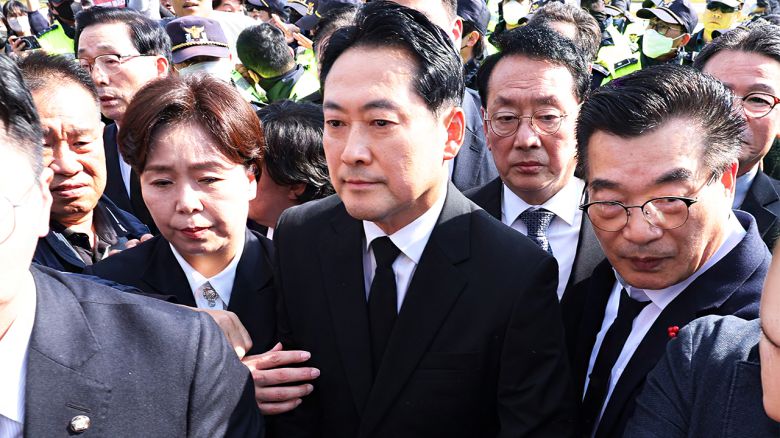 해당 영상은 JTBC 홈페이지에서 확인하실 수 있습니다.