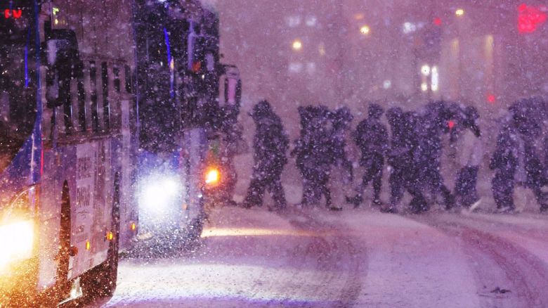 해당 영상은 JTBC 홈페이지에서 확인하실 수 있습니다.