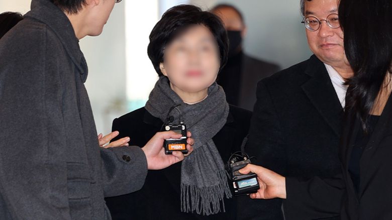 해당 영상은 JTBC 홈페이지에서 확인하실 수 있습니다.