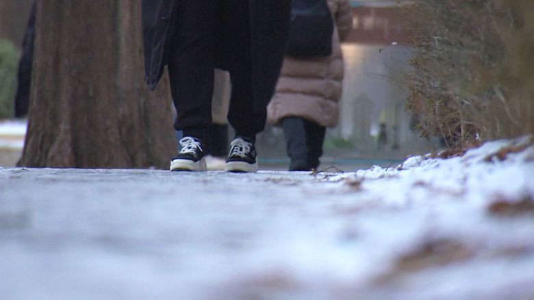 해당 영상은 JTBC 홈페이지에서 확인하실 수 있습니다.