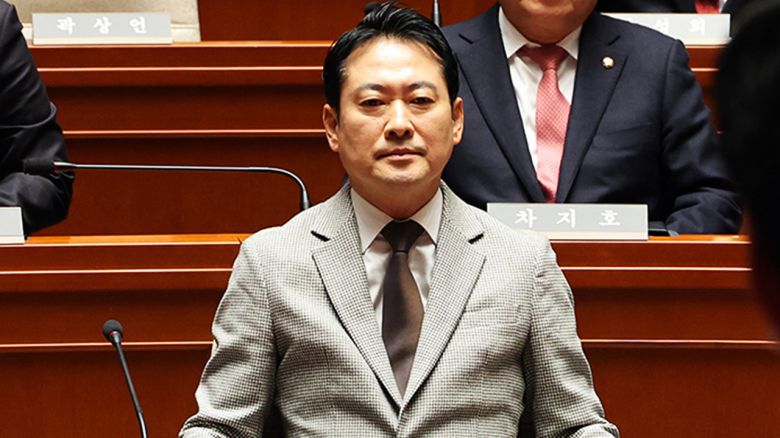 해당 영상은 JTBC 홈페이지에서 확인하실 수 있습니다.