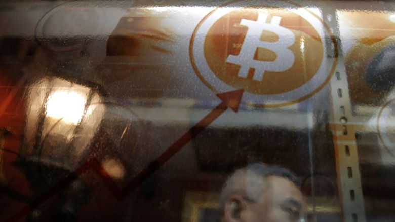 비트코인의 4번째 반감기가 하루 앞으로 다가왔다 .[사진=뉴시스]