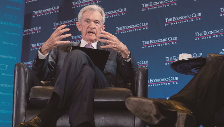 파월 연준 의장이 8월 잭슨홀 미팅에서 금리인하를 시사했다.[사진=뉴시스]