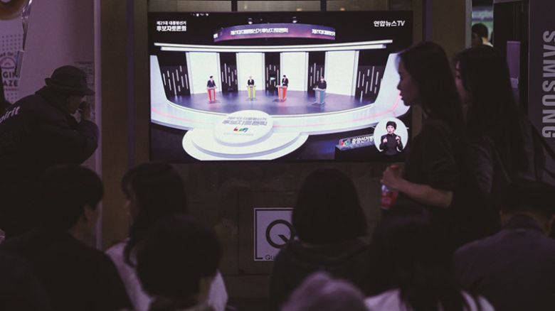 6·3 대선이 네거티브 선거전 양상을 띠고 있다. 지금이라도 민생과 국가의 미래를 논의하는 토론의 장을 열어야 한다.[사진｜연합뉴스]
