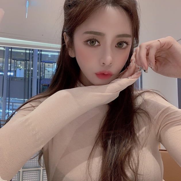 유튜버 솔이/ 사진=인스타그램