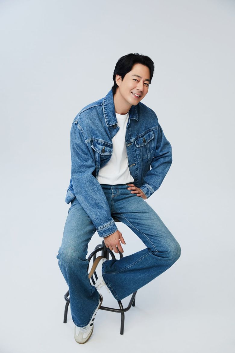 조인성./사진=아이오케이 컴퍼니