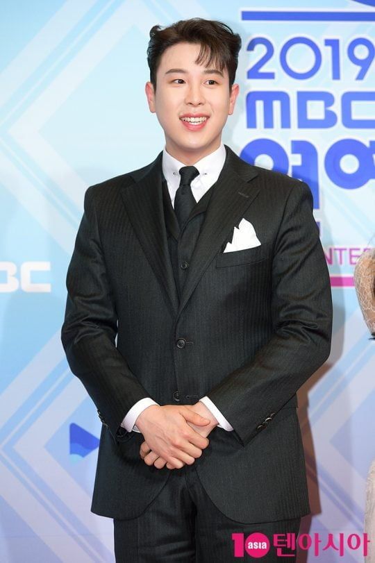 블락비 출신 배우 피오. 텐아시아 DB