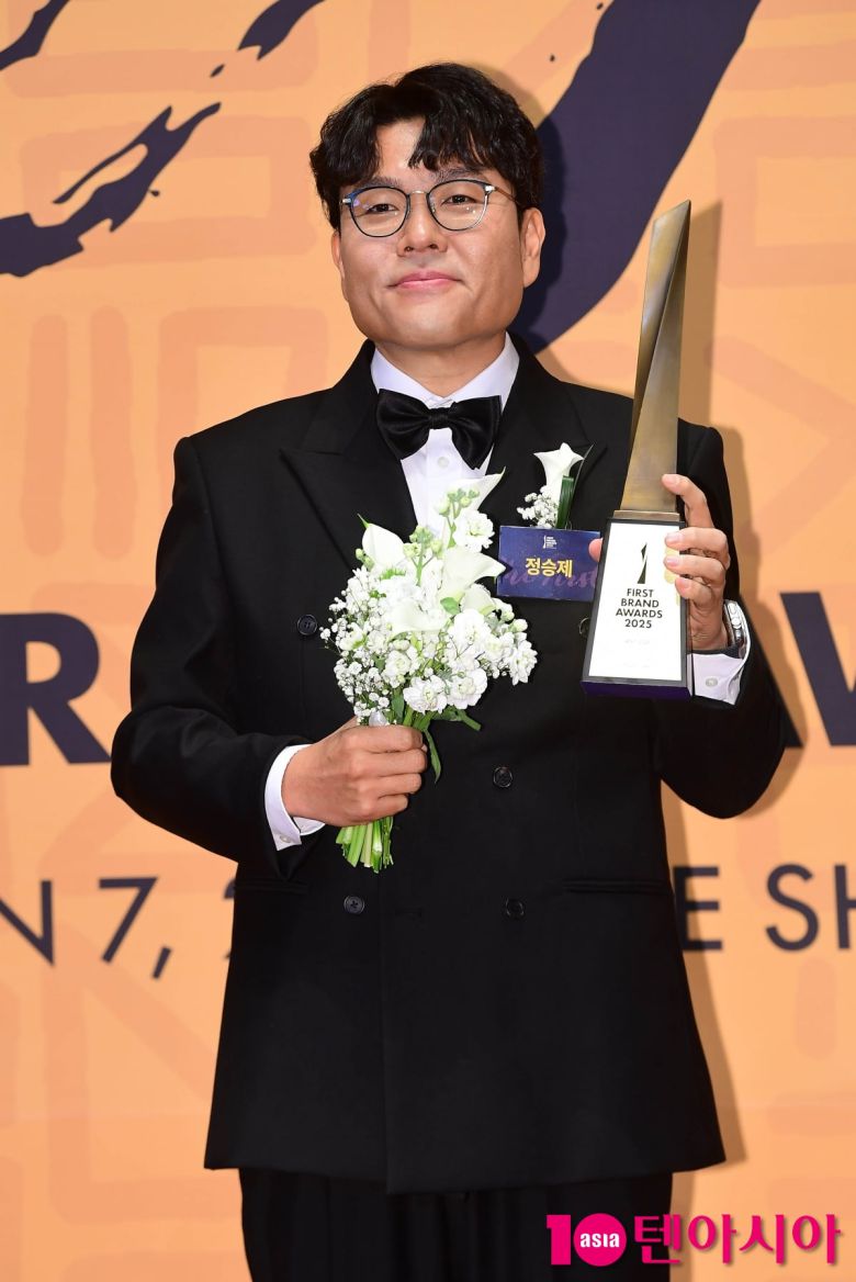 텐아시아 DB