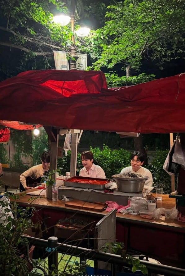 사진 = 이찬원 인스타그램