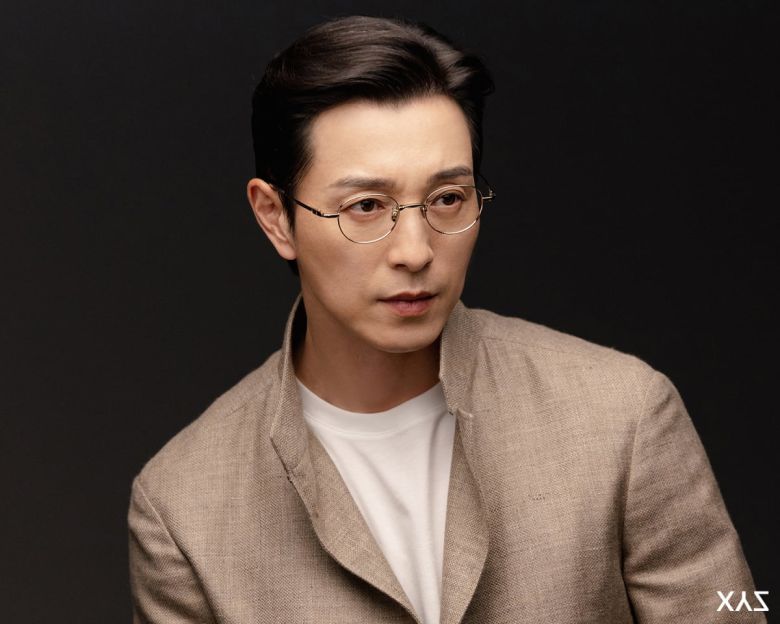 엑스와이지 스튜디오