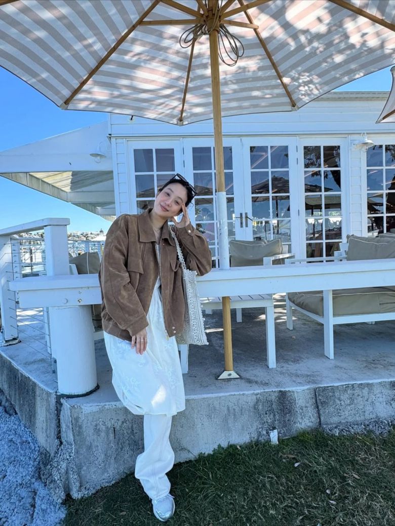 사진 = 정려원 인스타그램