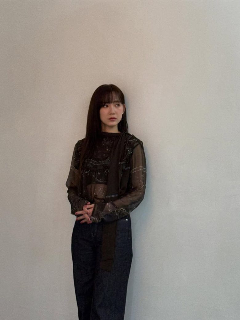 사진 = 신현빈 인스타그램