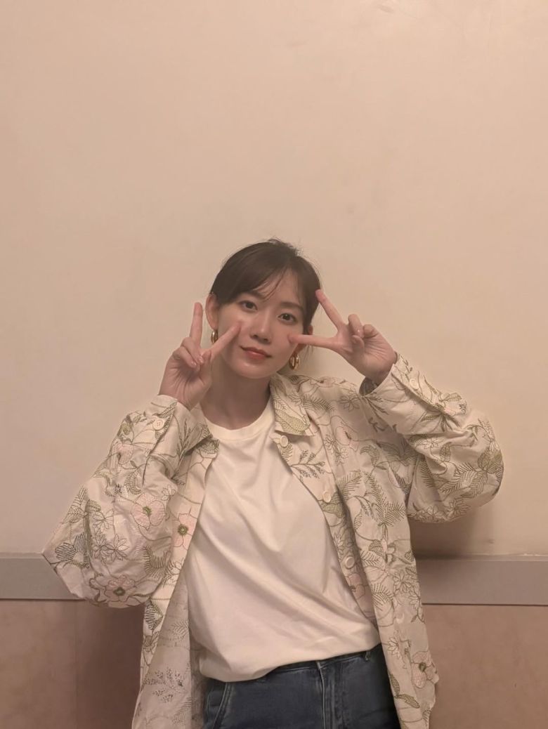 사진 = 신현빈 인스타그램