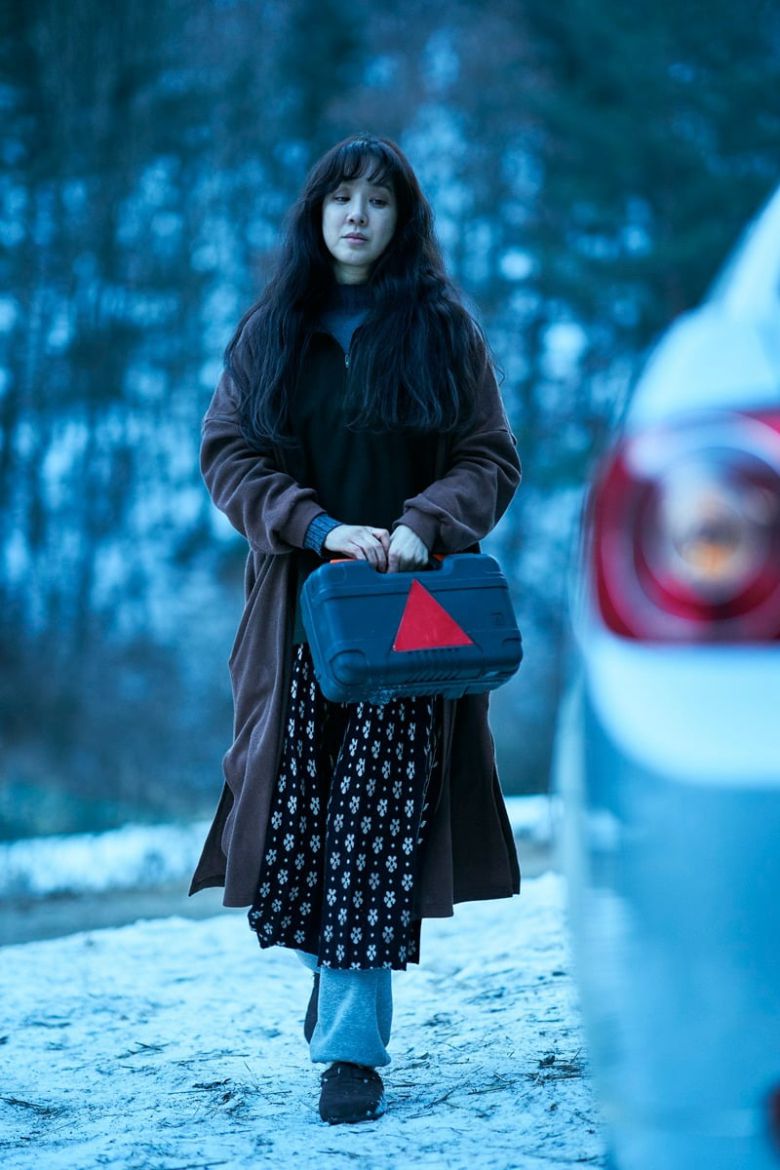 '하얀 차를 탄 여자' 스틸. / 사진제공=바이포엠스튜디오