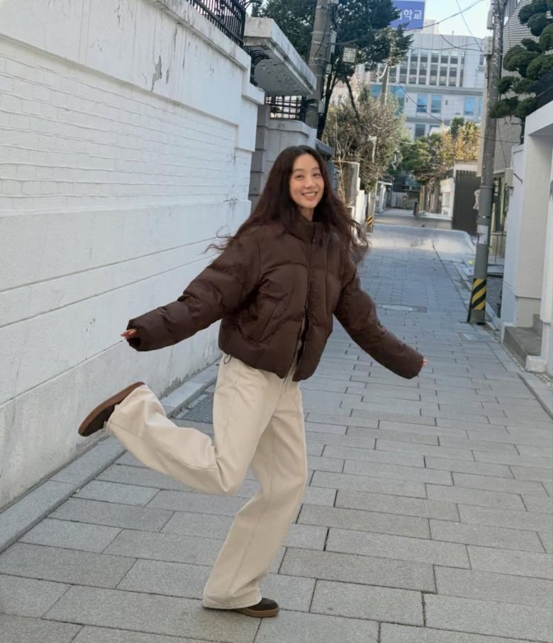 사진 = 정려원 인스타그램