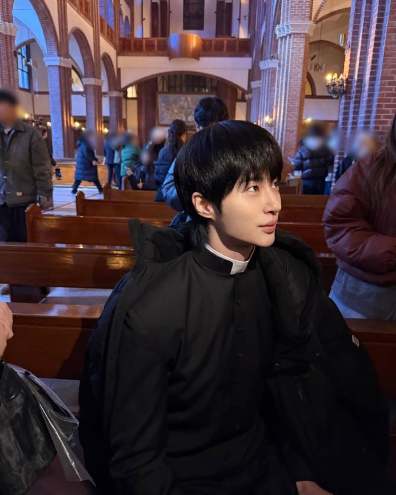 사진 = 변우석 인스타그램