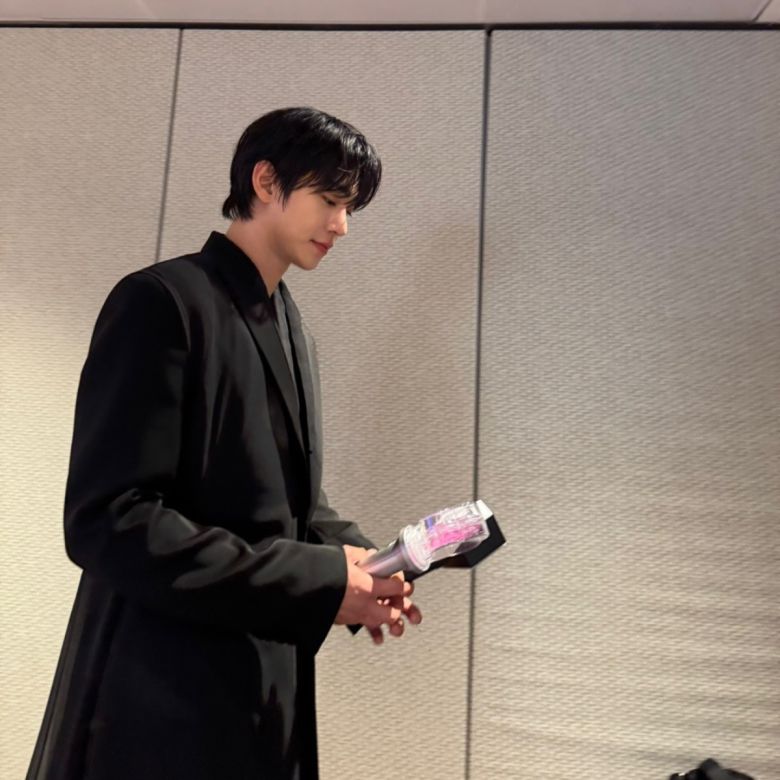 사진 = 안효섭 인스타그램