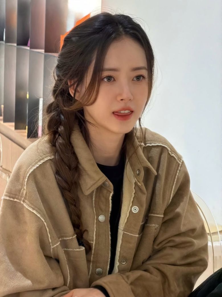 사진 = 고아라 인스타그램