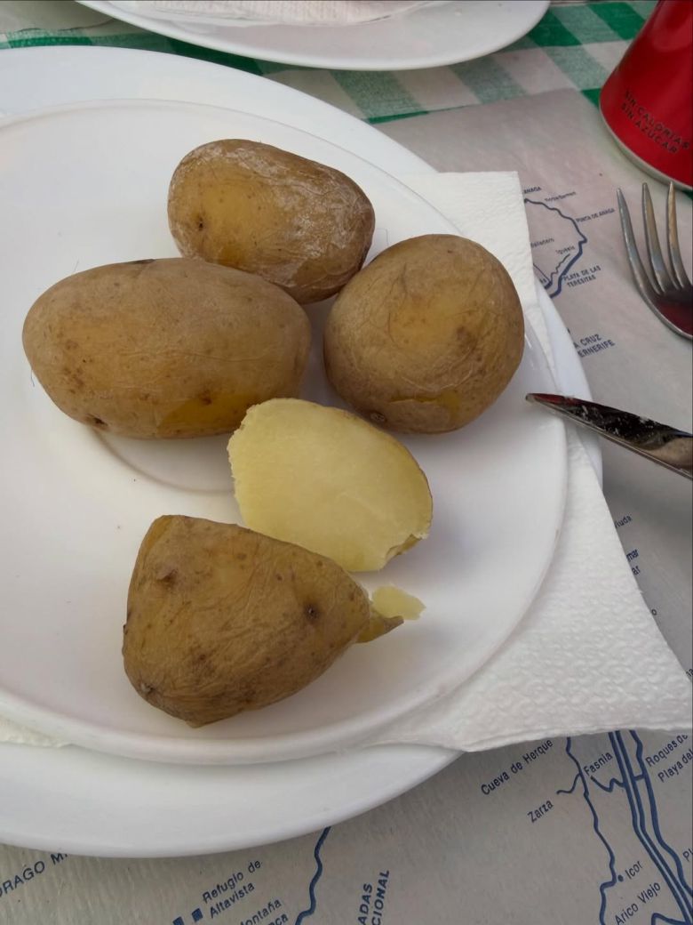 사진=신민아 SNS