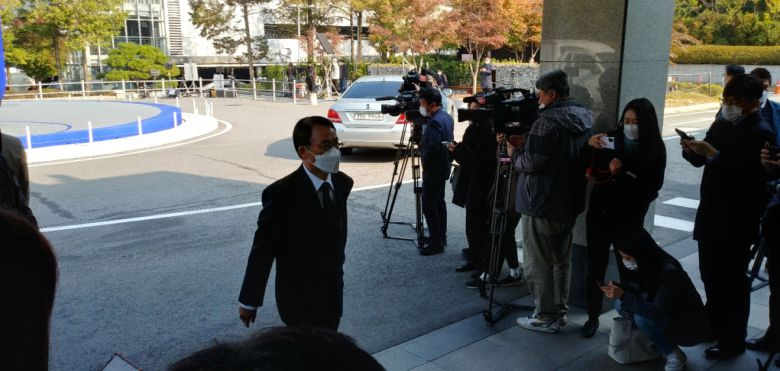 진대제 전 정보통신부 장관이 26일 오전 고(故) 이건희 삼성전자 회장 빈소를 찾았다. (유창욱 기자 @woogi)