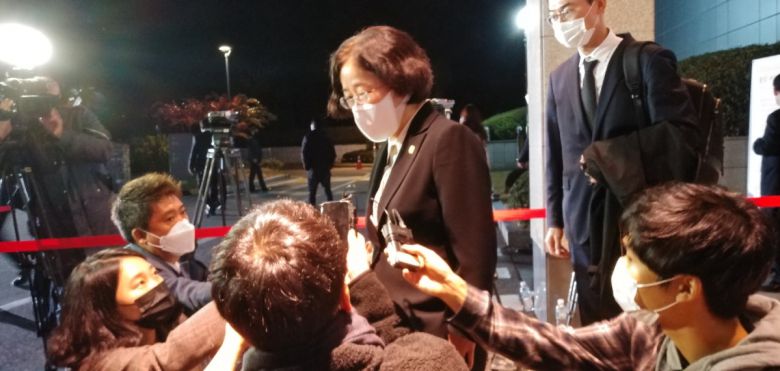 조성욱 공정거래위원장은 26일 오후 서울 강남구 삼성서울병원에 차려진 고 삼성전자 이건희 회장 빈소를 찾아 조문했다. (유창욱 기자 @woogi)