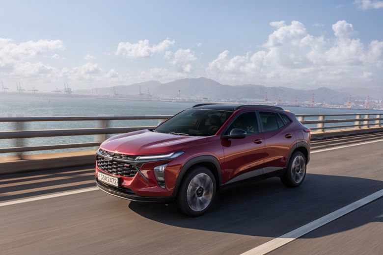 트랙스 크로스오버의 주행 장면