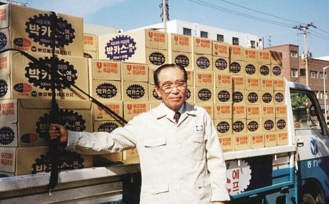 박카스F 루트카에 동승한 강신호 회장