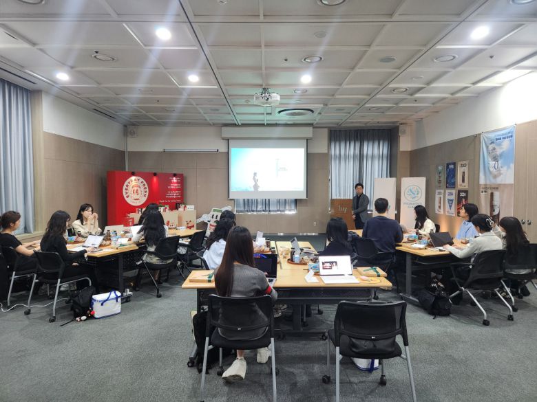 15일 서울 서초구 잠원동 hy빌딩에서 열린 ‘프로바이오틱스 클래스’ 현장.