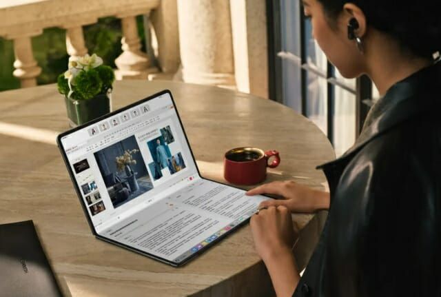 화웨이가 두께 7.3mm의 초슬림형 폴더블 노트북 '메이트북 폴드'를 공개했다.