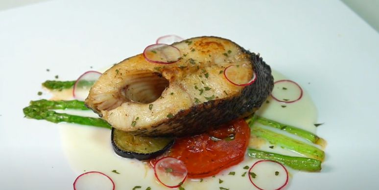 가물치 스테이크.