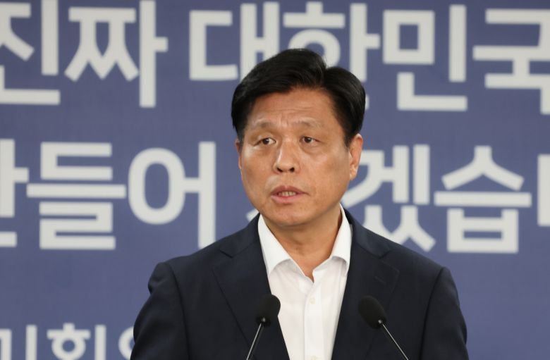 조승래 국정기획위원회 대변인이 29일 서울 종로구 정부서울청사 별관 국정기획위원회에서 열린 현안 관련 기자간담회에 참석해 발언하고 있다.