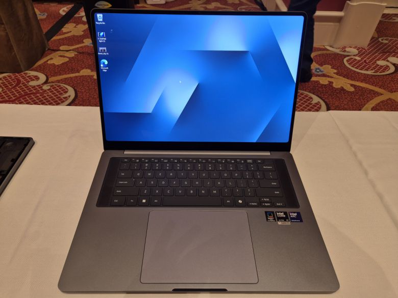 '갤럭시 북6 울트라'