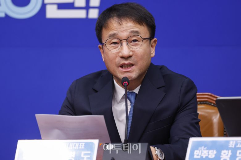 한병도 더불어민주당 신임 원내대표가 12일 서울 여의도 국회에서 열린 더불어민주당 최고위원회의에서 발언하고 있다. 조현호 기자 hyunho@