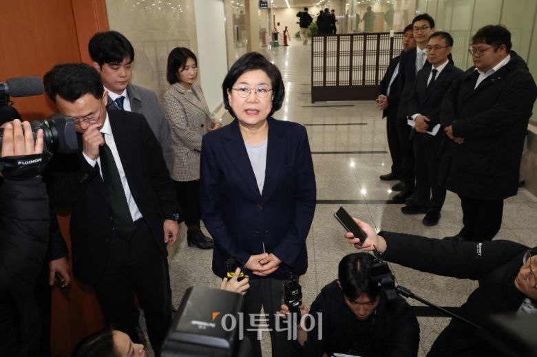 이혜훈 기획예산처 장관 후보자가 19일 서울 여의도 국회에서 인사청문회 관련 입장을 밝히고 있다. 고이란 기자 photoeran@