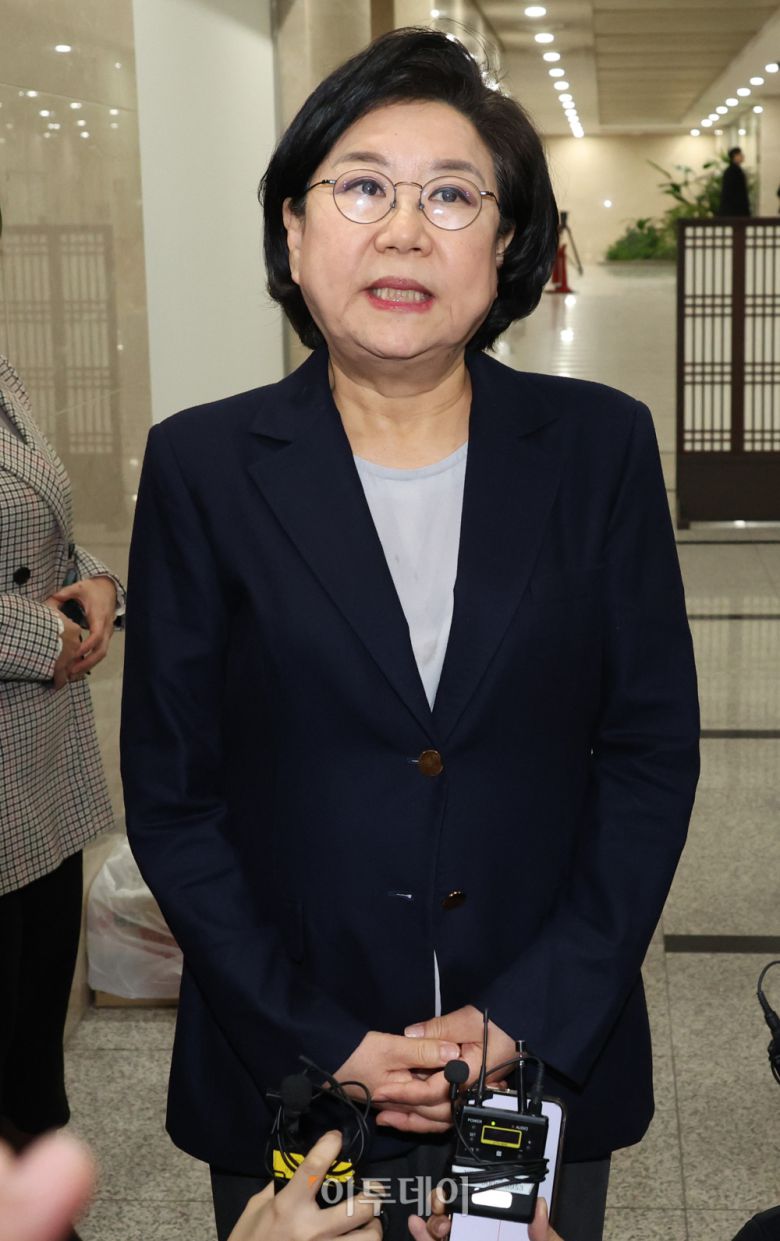 이혜훈 기획예산처 장관 후보자가 19일 서울 여의도 국회에서 인사청문회 관련 입장을 밝히고 있다. 고이란 기자 photoeran@