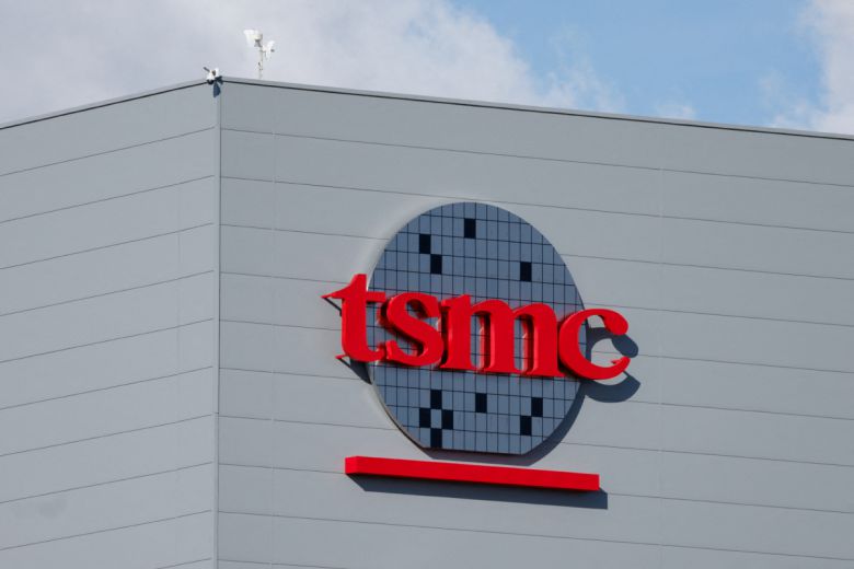 TSMC 공장.