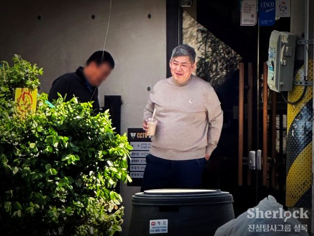 ▲[사진 6]사채왕은 몰랐다. 자신이 '호랑이 새끼'를 키웠다는 걸. ⓒ셜록