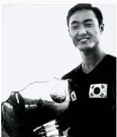 ▲ 한국전쟁 시기에 월남해 1950~60년대 한국 축구 최고의 스타로 부상했던 최정민 ⓒ나무위키