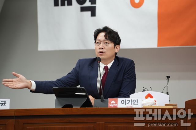 ▲최고위회의에서 발언하고 있는 이기인 최고위원.2024.08.22ⓒ개혁신당