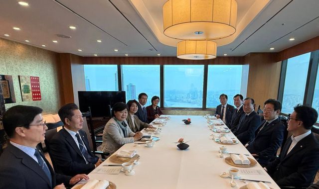 ▲이재명 대표가 1일 당 소속 4선 의원들과 오찬 간담회를 진행했다. ⓒ더불어민주당