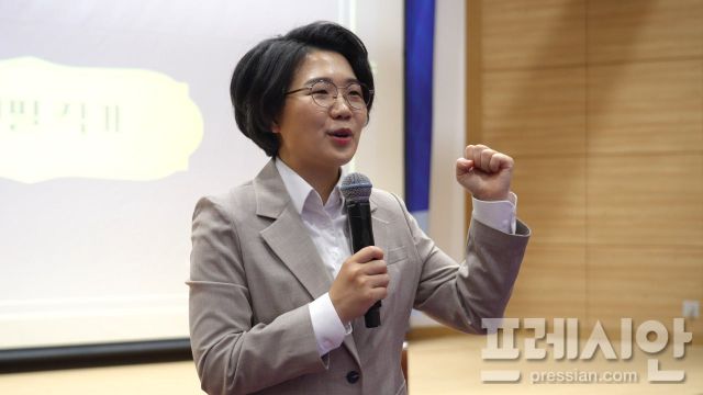 ▲김보미 상임대표 (강진군의회 의원)ⓒ더민주청년혁신회