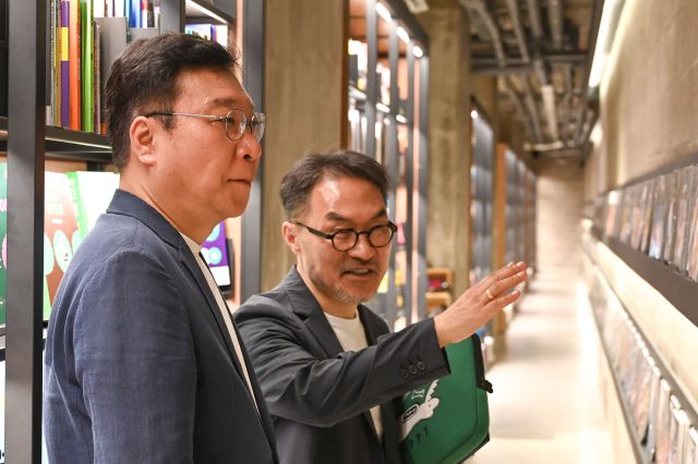 ▲지난 7일 <프레시안>과의 인터뷰에 앞서 부산 광안리 문화시설을 찾은 정연욱 국민의힘 의원.ⓒ정연욱 의원실