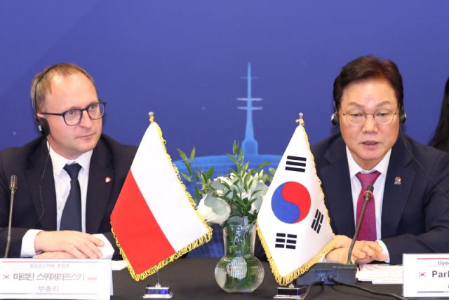 ▲박완수 경남도지사가 폴란드를 방문 조선·방위산업 등 세일즈 외교 활동을 펼치고 있다. ⓒ경남도